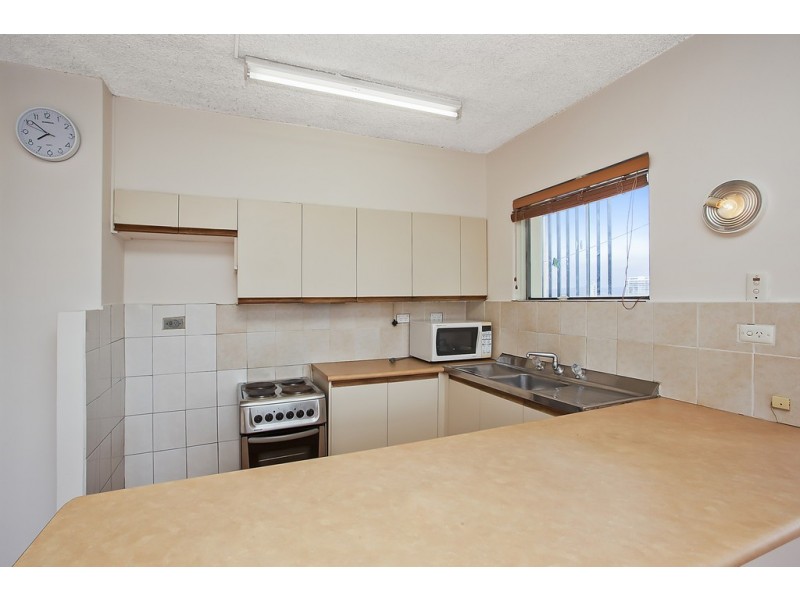 7B ‘Kinkabool’ 32 -34 Hanlan Street, Surfers Paradise QLD 4217