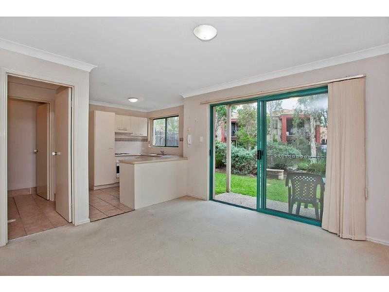 40/21 Regensberg Cl, Varsity Lakes QLD 4227