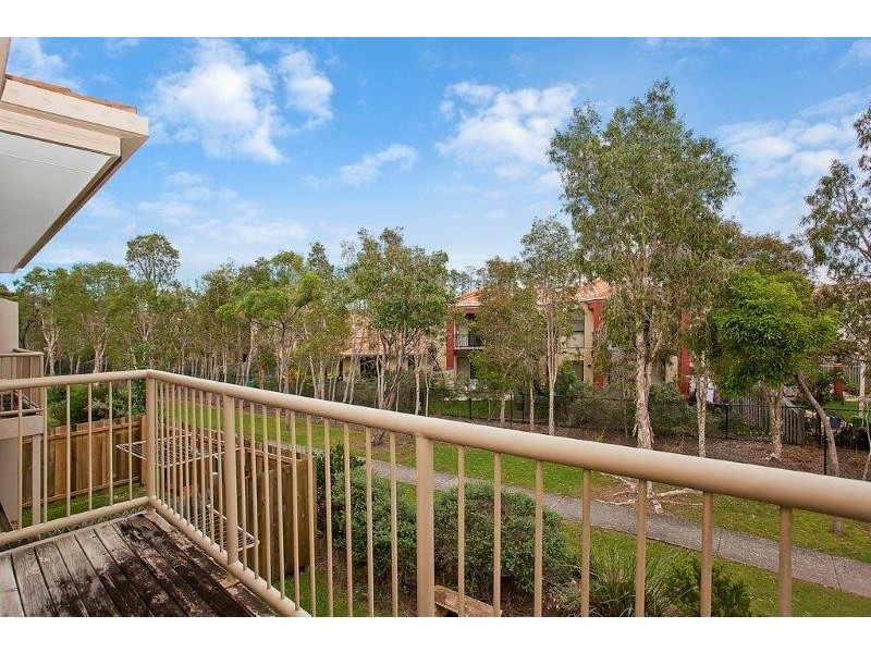 40/21 Regensberg Cl, Varsity Lakes QLD 4227