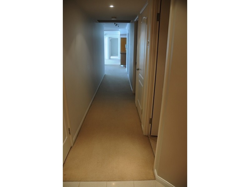 161/74 ‘La Sabbia’ Old Burleigh Road, Surfers Paradise QLD 4217