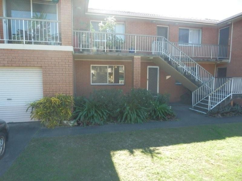 1/1 Rope Court, Mermaid Waters QLD 4218