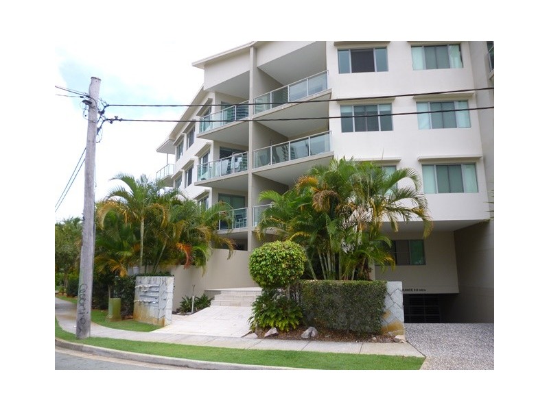 6/24-30 Tarcoola Crescent, Chevron Island QLD 4217