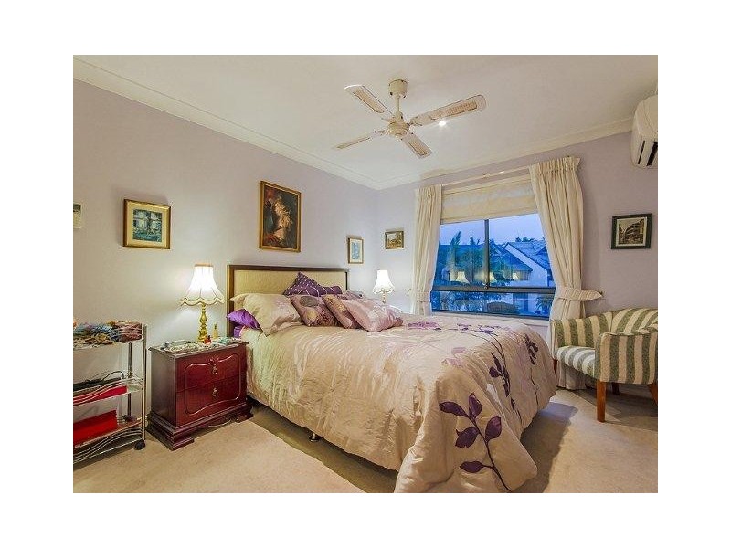 Villa 1 ‘Greystone’ Rhode Island, 125 Santa Cruz Blvd, Clear Island Waters QLD 4226