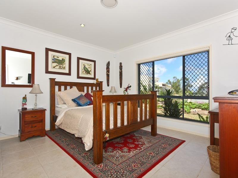 8 John Francis Drive, Carrara QLD 4211