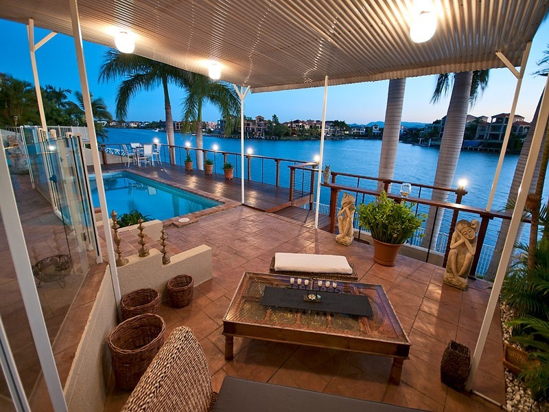 36 Montevideo Drive, Clear Island Waters QLD 4226