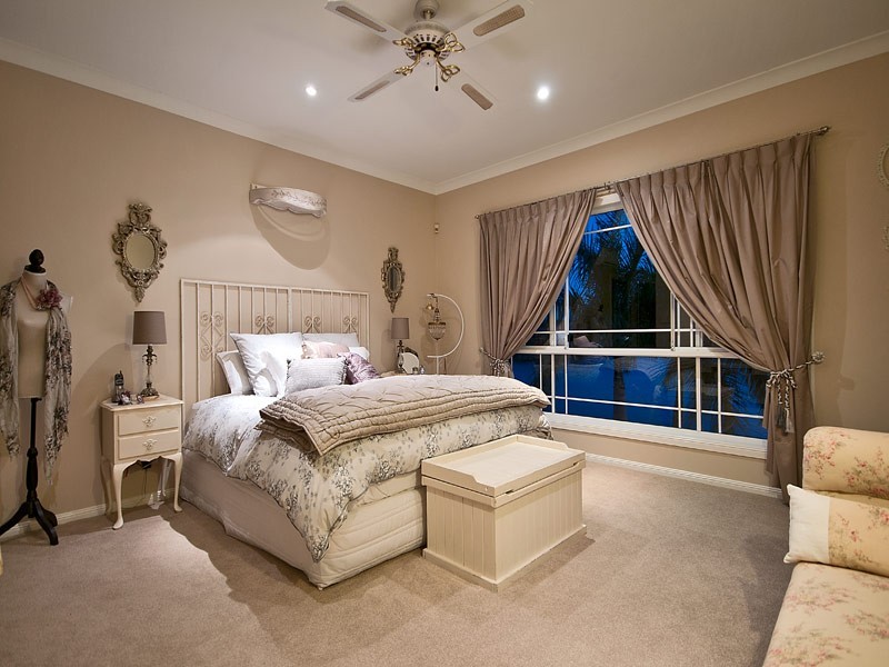 36 Montevideo Drive, Clear Island Waters QLD 4226