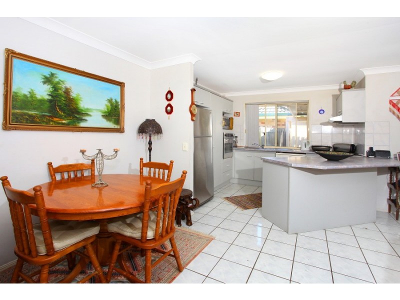 97 Kingarry Circuit, Merrimac QLD 4226