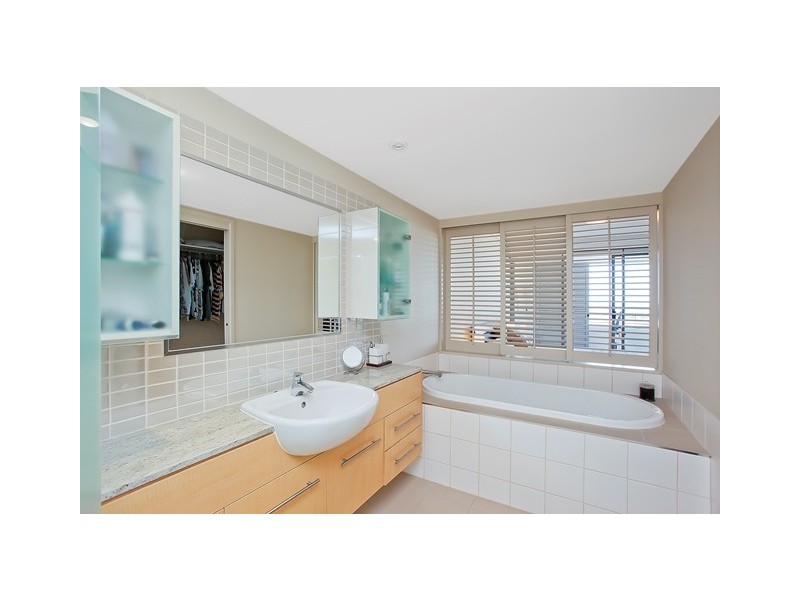 281 ‘Nexus’ 105 Scarborough Street, Southport QLD 4215