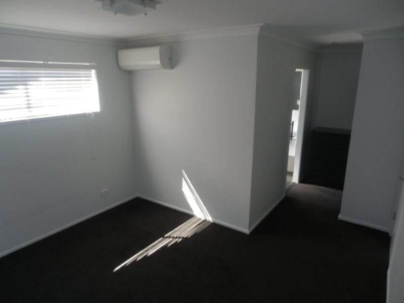 2/15 Miami Key, Broadbeach QLD 4218