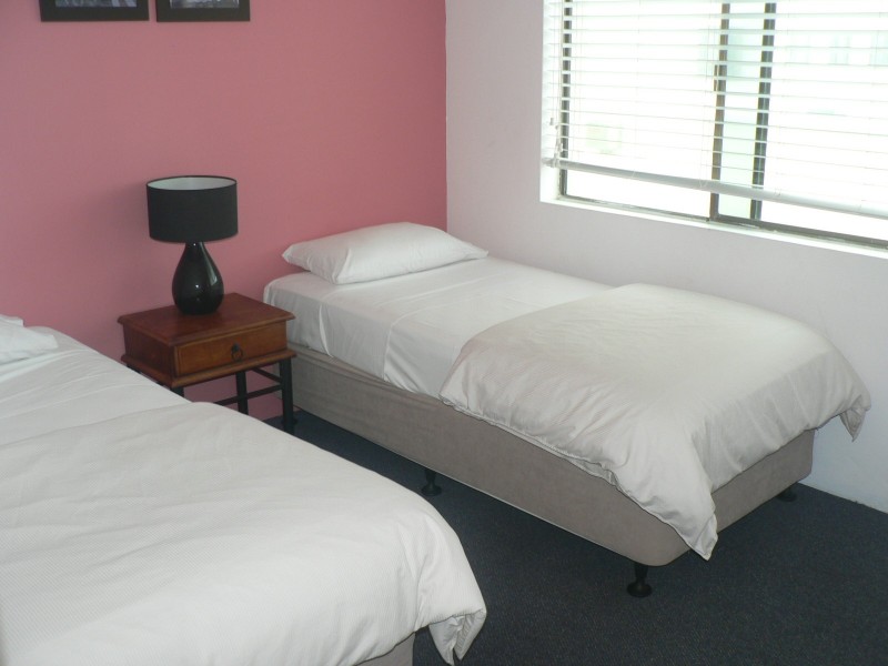 13/28 Old Burleigh Road, Surfers Paradise QLD 4217