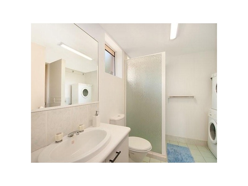 246/35 ‘Bay Lodge Heights’ Palm Avenue, Surfers Paradise QLD 4217