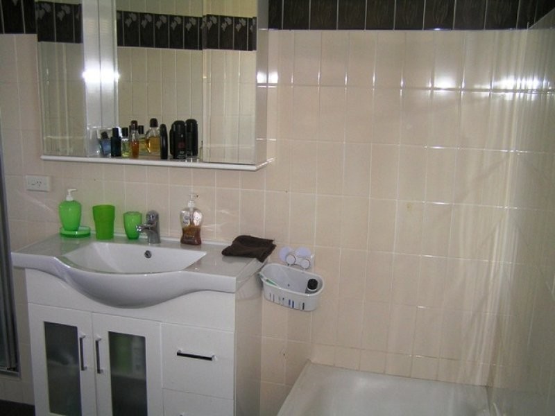 13/249 Bayview Street, Hollywell QLD 4216