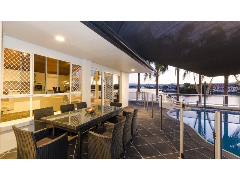 31 San Simeon Drive, Clear Island Waters QLD 4226
