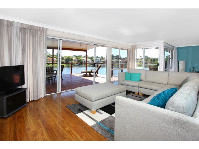 28 Mornington Terrace, Robina QLD 4226