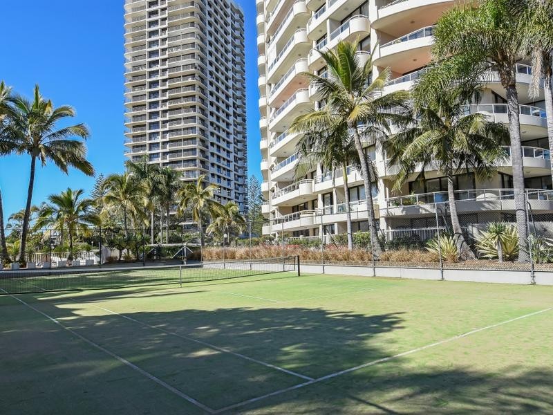 40/3 ‘Pintari’ Cunningham Avenue, Main Beach QLD 4217
