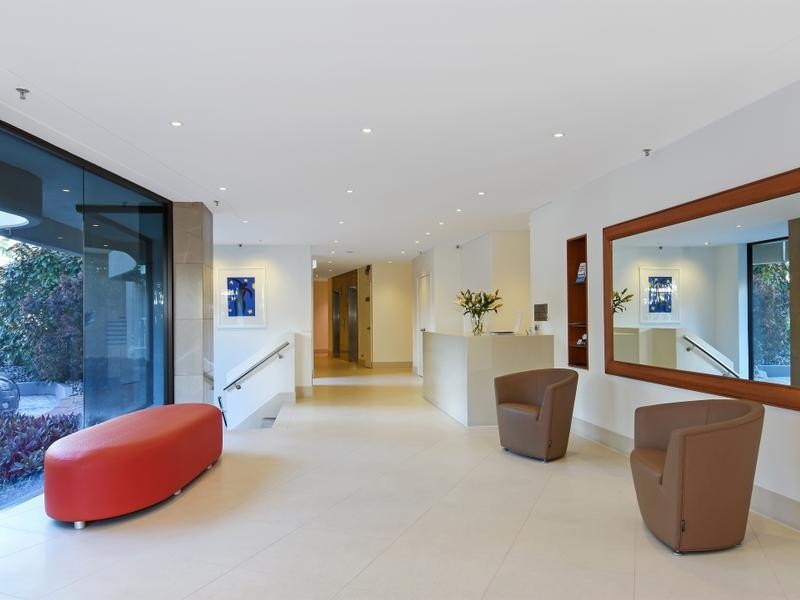 40/3 ‘Pintari’ Cunningham Avenue, Main Beach QLD 4217