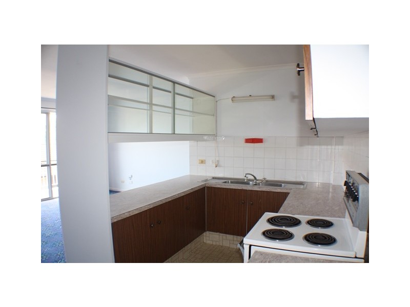 6/43 Chelsea Ave, Broadbeach QLD 4218