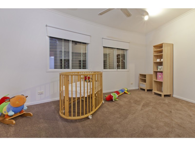 1/55 Cronin Avenue, Main Beach QLD 4217