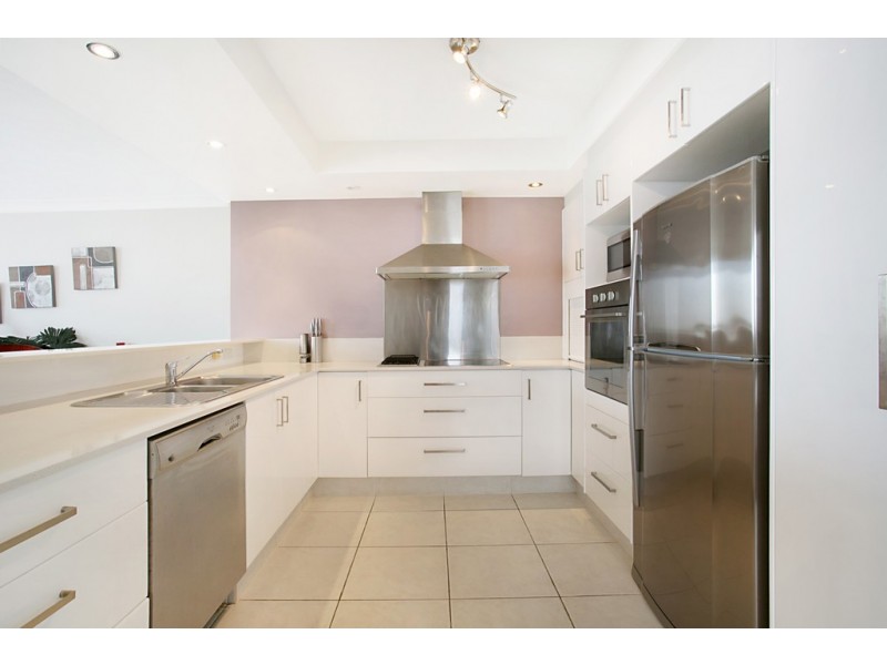 9F ‘Breakers North’ 50 Old Burleigh Road, Surfers Paradise QLD 4217