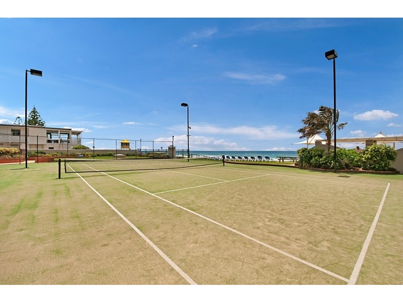 9F ‘Breakers North’ 50 Old Burleigh Road, Surfers Paradise QLD 4217