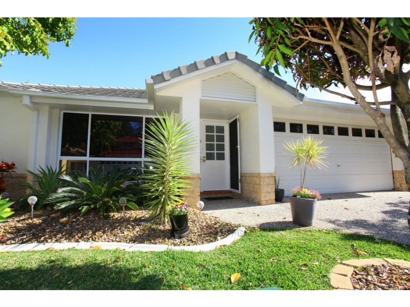 39 ‘Poinciana Vistas’ 29 Ellis Drive, Mudgeeraba QLD 4213