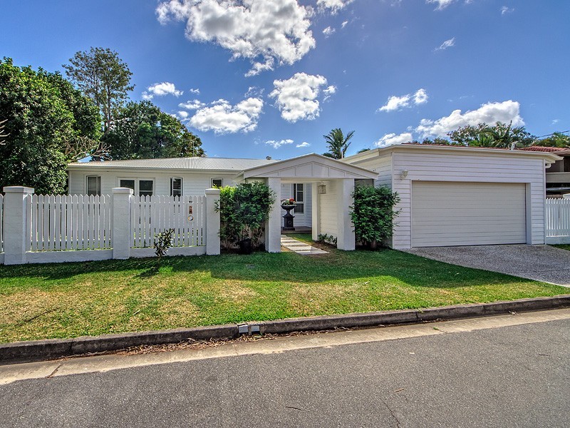 5 Kapala Street, Southport QLD 4215