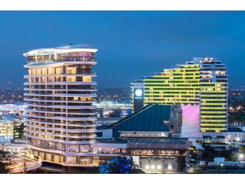 121 ‘Victoria Square’ 15 Victoria Avenue, Broadbeach QLD 4218