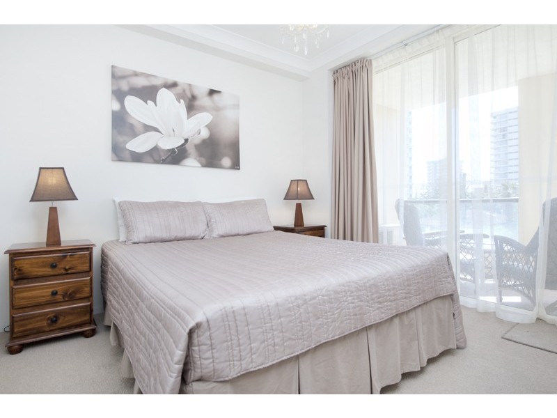 401 ‘ Palazzo Colonnades’ 2988 Surfer Paradise Blvd, Surfers Paradise QLD 4217