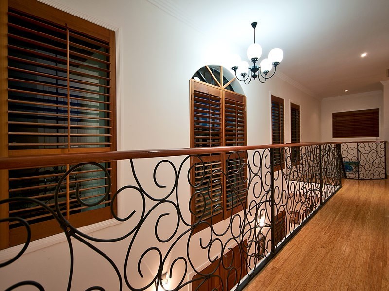 13 Staysail Crescent, Clear Island Waters QLD 4226
