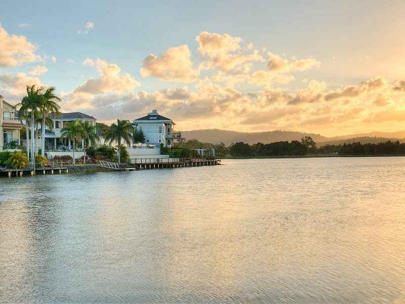 13 Staysail Crescent, Clear Island Waters QLD 4226