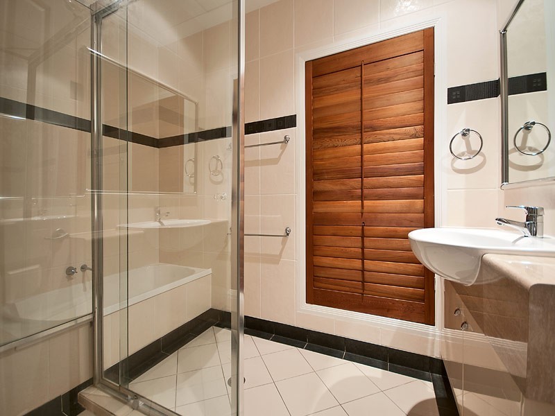 13 Staysail Crescent, Clear Island Waters QLD 4226