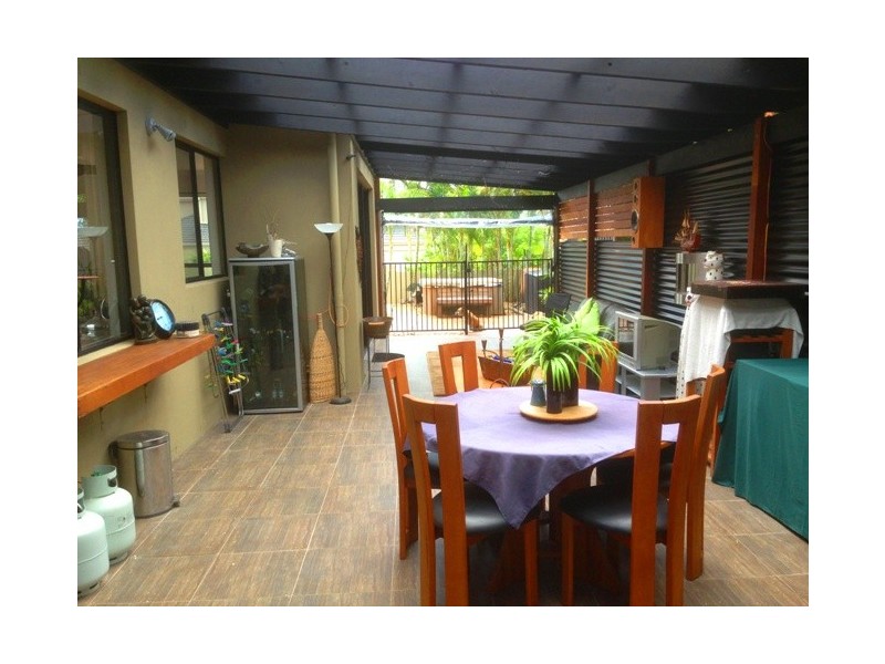 12 Mauritius Court, Varsity Lakes QLD 4227