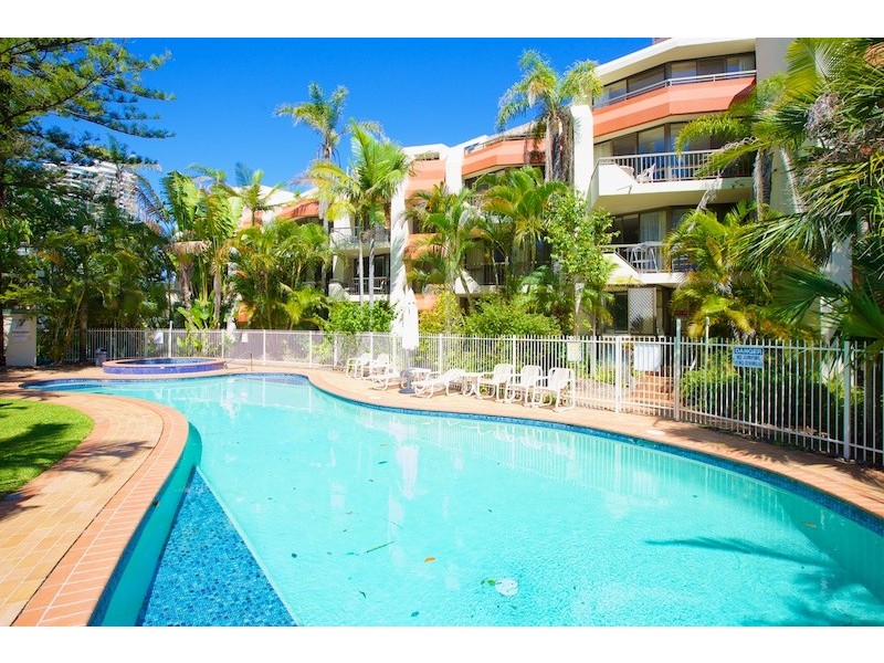 2 ‘Old Burleigh Court’ 117 Old Burleigh Road, Broadbeach QLD 4218