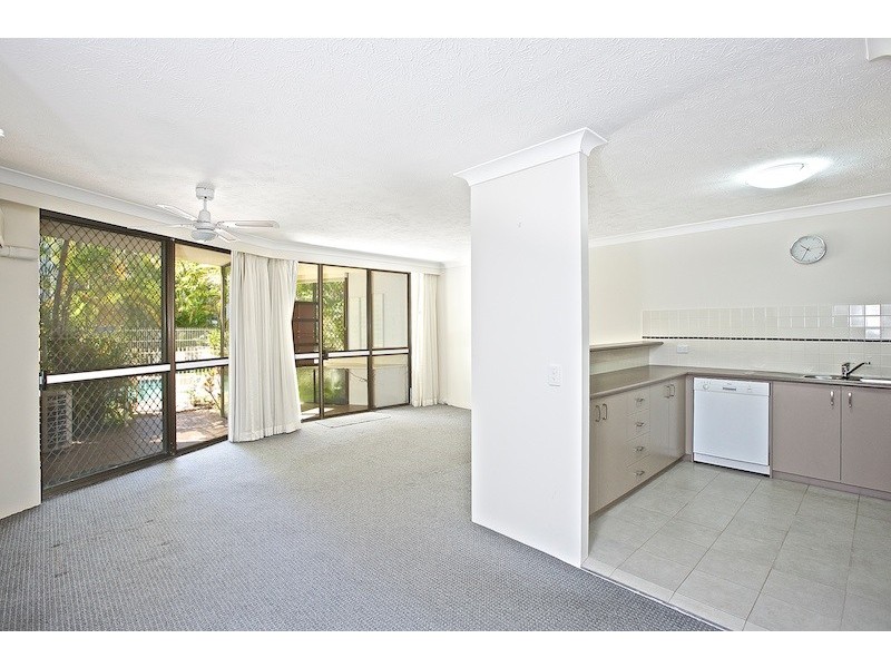 2 ‘Old Burleigh Court’ 117 Old Burleigh Road, Broadbeach QLD 4218