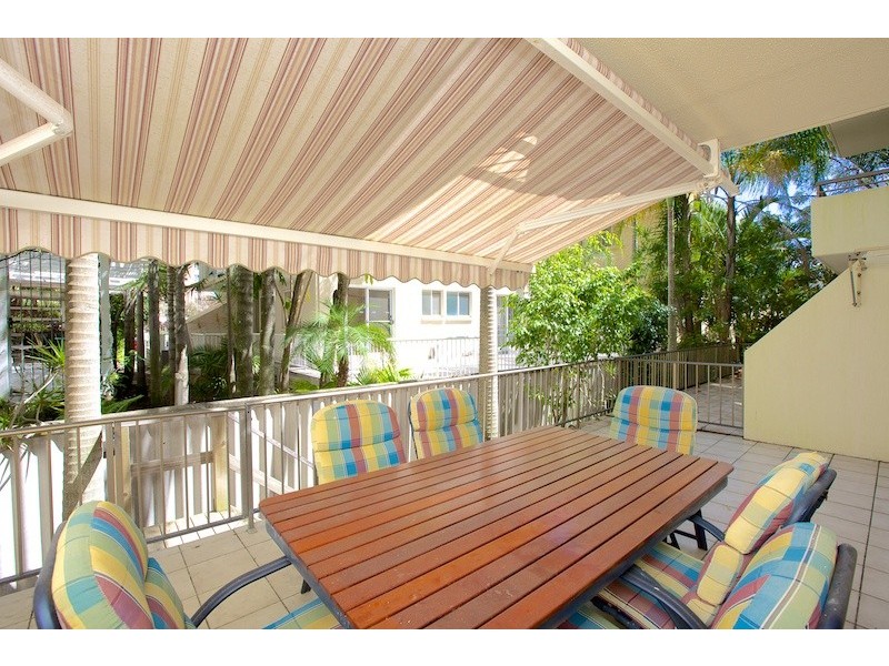 2 ‘Old Burleigh Court’ 117 Old Burleigh Road, Broadbeach QLD 4218