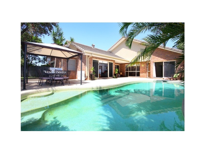 103 Port Jackson Boulevard, Clear Island Waters QLD 4226