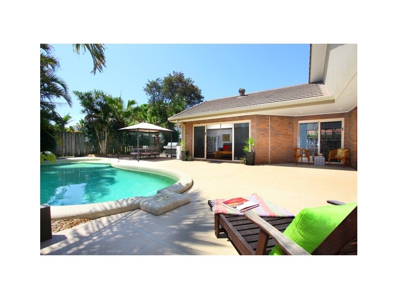 103 Port Jackson Boulevard, Clear Island Waters QLD 4226