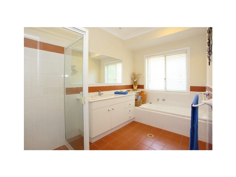 103 Port Jackson Boulevard, Clear Island Waters QLD 4226