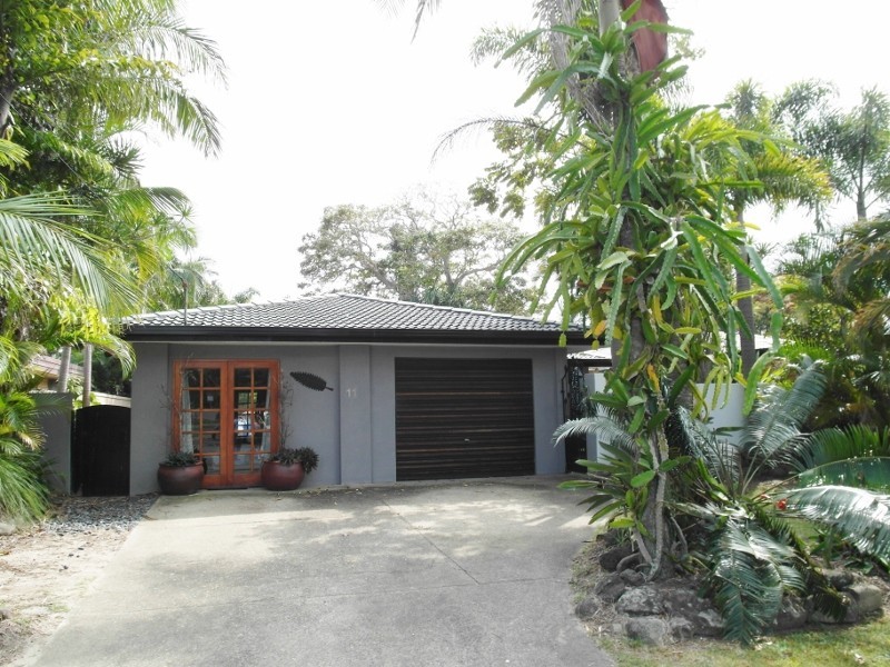 11 Allawah Street, Sorrento QLD 4217