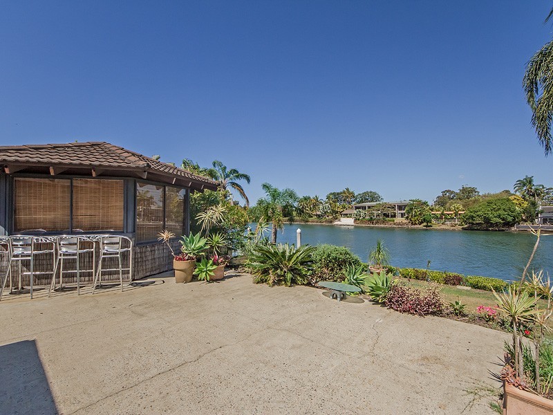 3 La Spezia Ct, Surfers Paradise QLD 4217