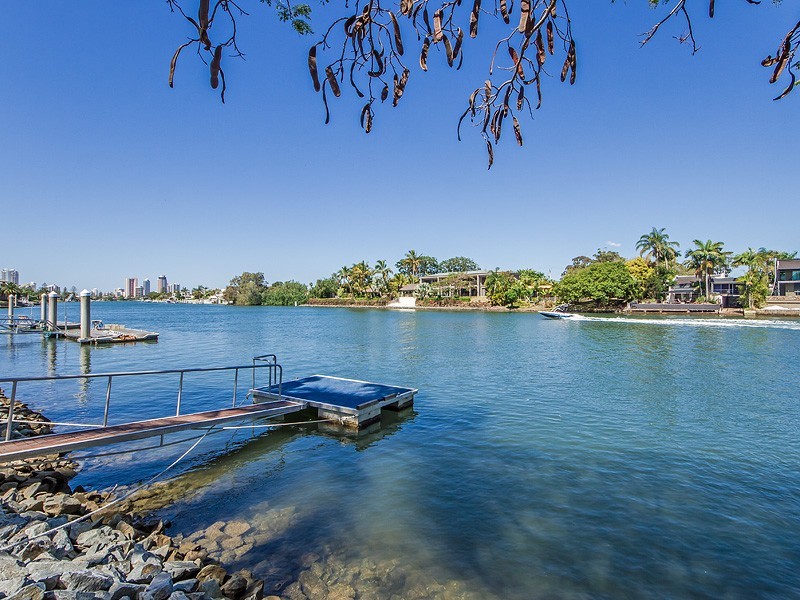 3 La Spezia Ct, Surfers Paradise QLD 4217
