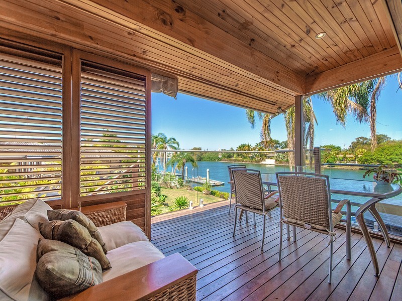 3 La Spezia Ct, Surfers Paradise QLD 4217