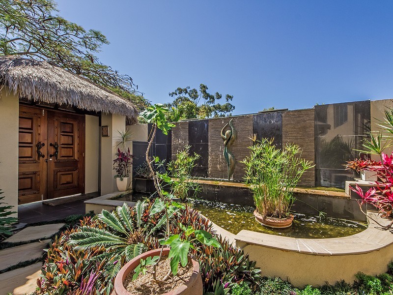 3 La Spezia Ct, Surfers Paradise QLD 4217