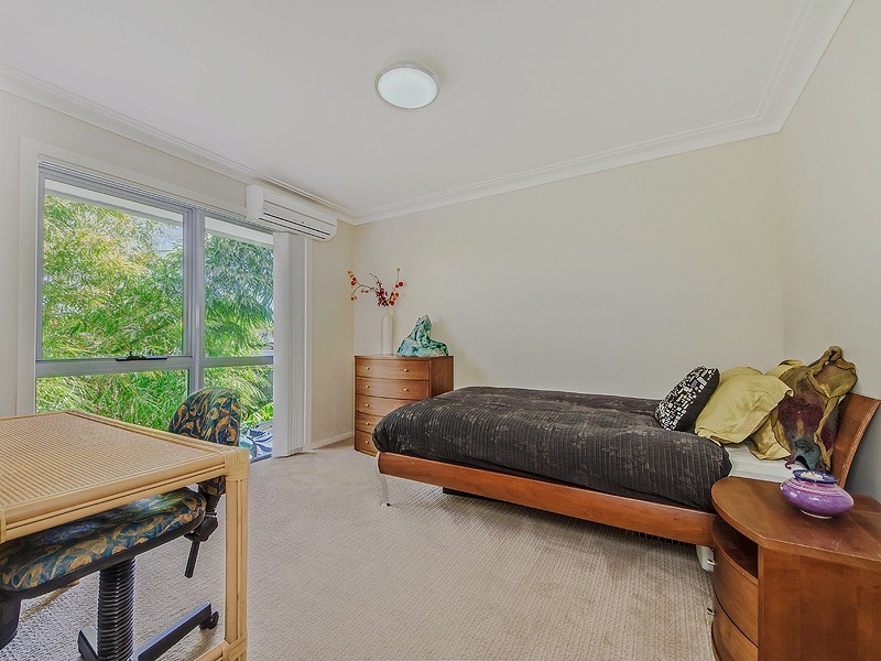 3 La Spezia Ct, Surfers Paradise QLD 4217