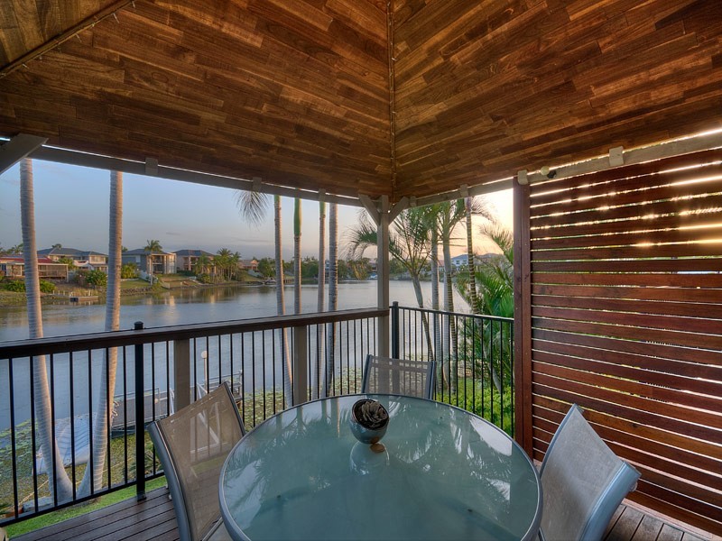 19 Andros Court, Clear Island Waters QLD 4226