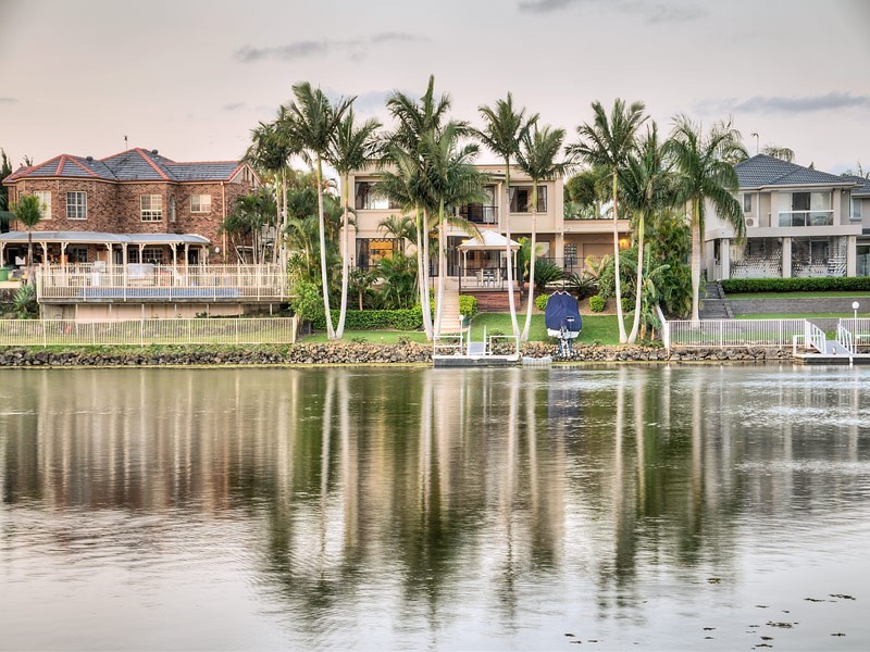 19 Andros Court, Clear Island Waters QLD 4226