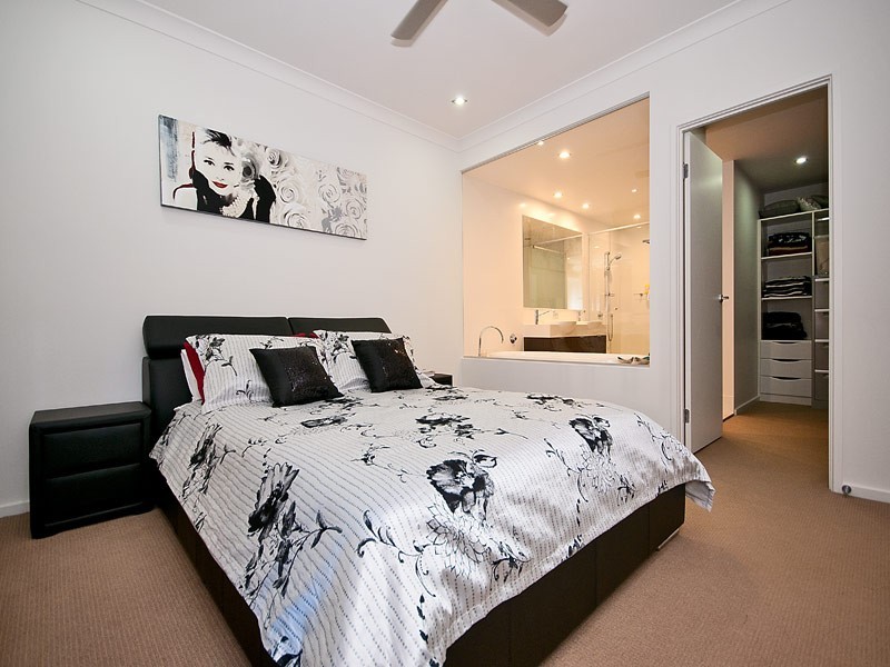 2028 ‘Maison’ 3029 The Boulevard, Carrara QLD 4211