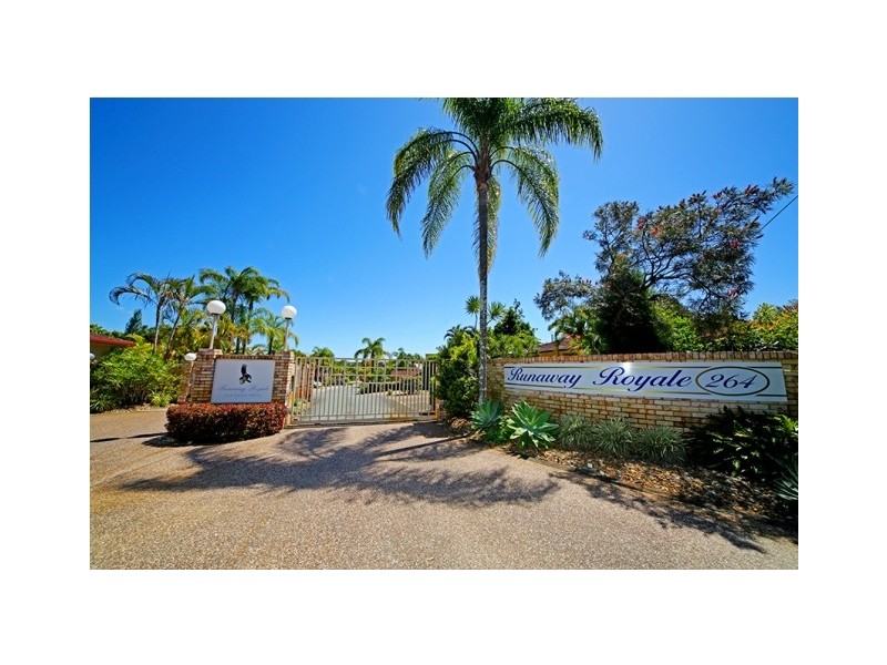 9 ‘Runaway Royale’ 264 Oxley Drive, Coombabah QLD 4216