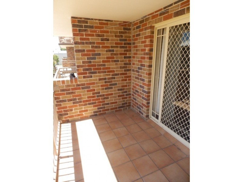 4/22-24 Gray Street, Southport QLD 4215