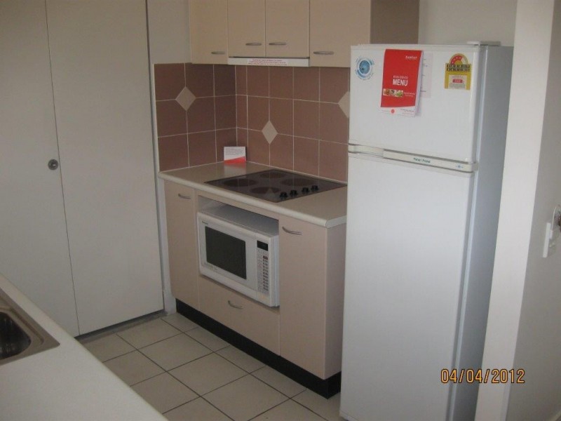 611/30 “Neptune” Surf Parade, Broadbeach, Broadbeach QLD 4218